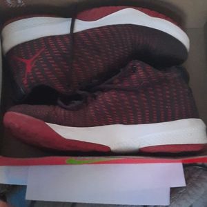 Jordan b fly